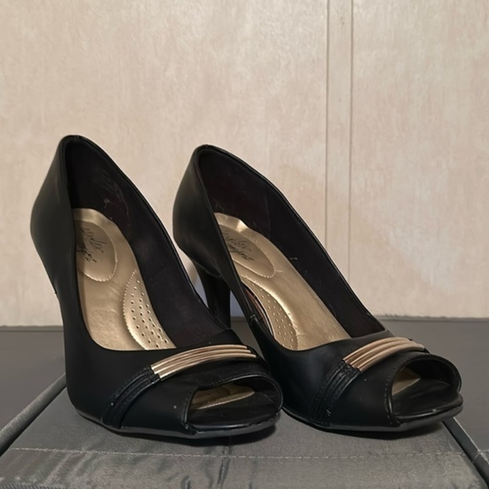 Gorgeous Open Toe Dexflex Comfort Heels